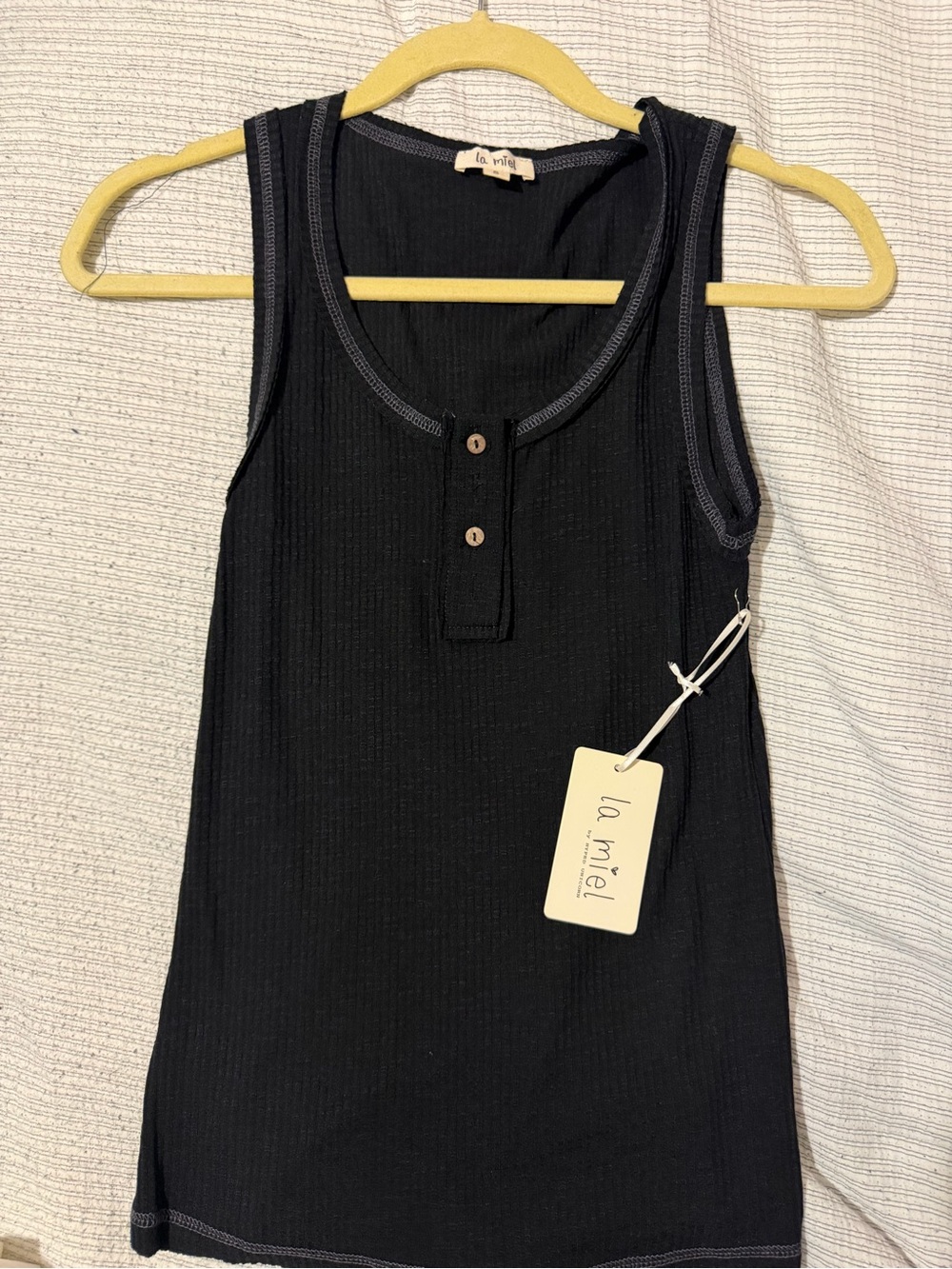 LA MIEL Black Ribbed Henley Tank